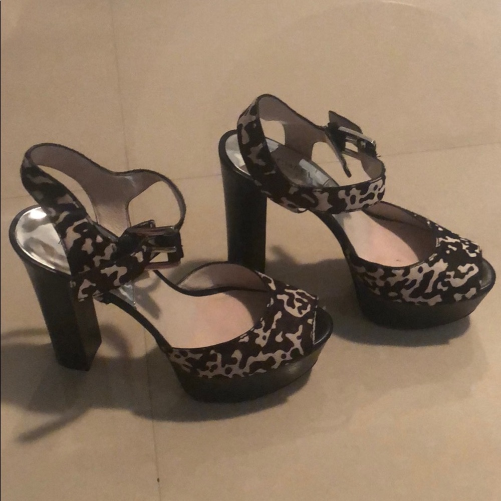 Michael kors heels with platform
